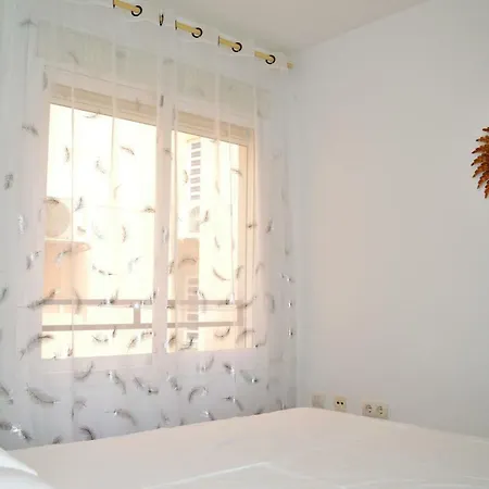 Sunhome Bajondillo Beach 公寓 *